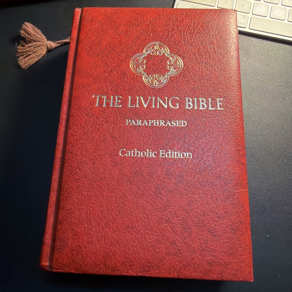 The Living Bible Paraphraed Catholic Ed w Deuterocanonical Bks Red Ltr 1977 Tab!